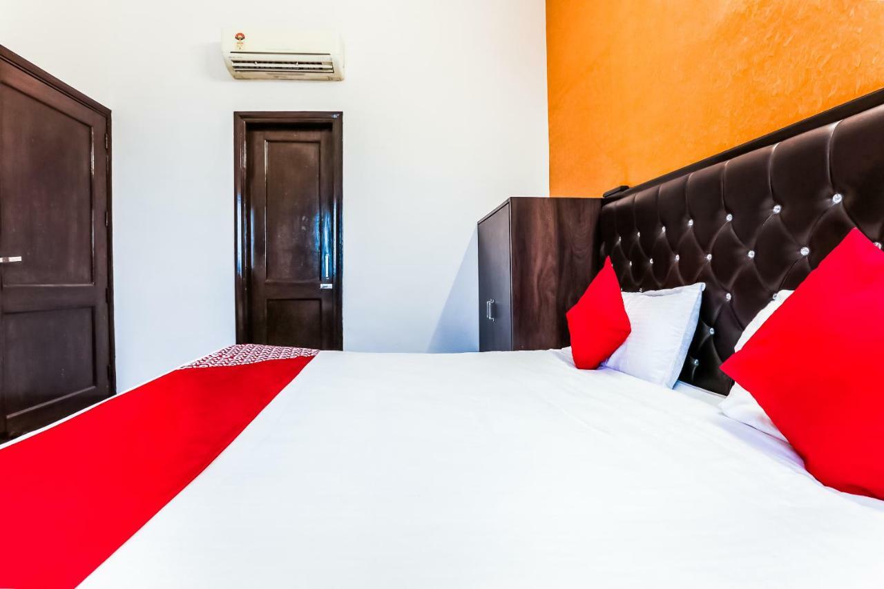 Oyo Flagship 37488 Hotel R V Regency Amritsar Exterior foto