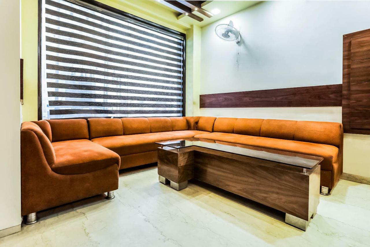 Oyo Flagship 37488 Hotel R V Regency Amritsar Exterior foto